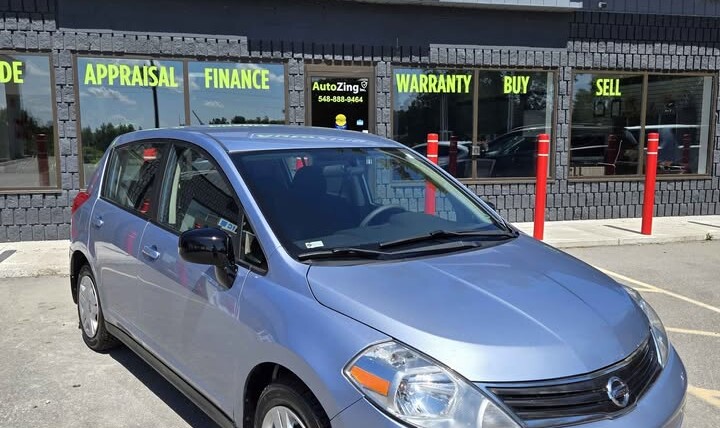 2011 NISSAN VERSA