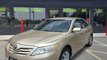 2011 TOYOTA CAMERY LE