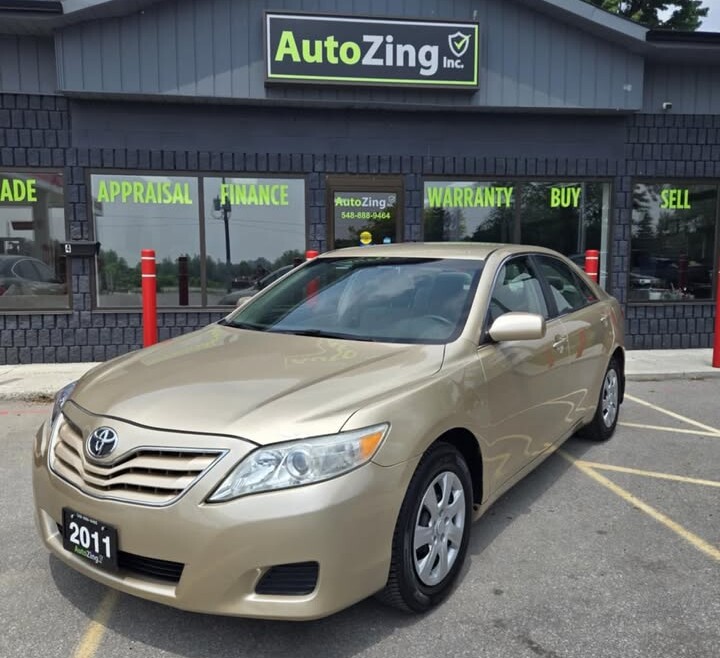 2011 TOYOTA CAMERY LE