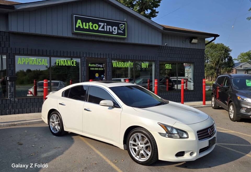 2011 NISSAN MAXIMA