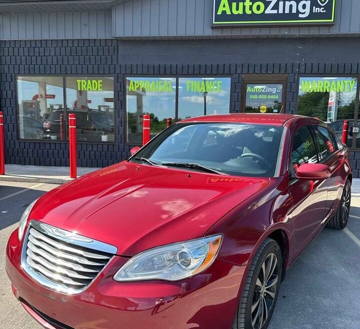 2012 CHRYSLER 200
