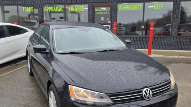 2013 VOLKSWAGEN JETTA
