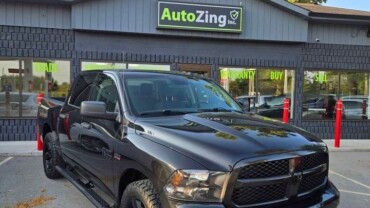 2017 RAM 1500 CREW CAB