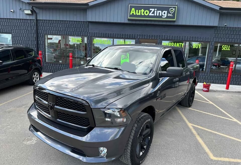 2016 RAM 1500 CREW CAB