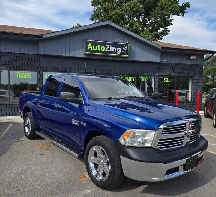 2016 RAM 1500 CREW CAB
